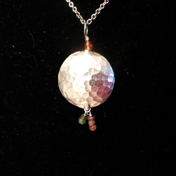 Hammered Sterling Silver Necklace and earrings - Picture 3 of 6